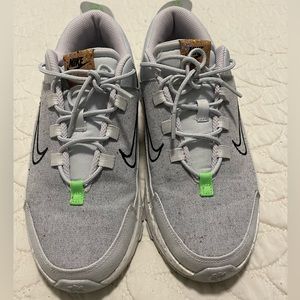 Nike Crater Remixia Size 8.5